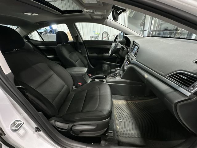 Used 2018 Hyundai Elantra Value Edition FWD image 28