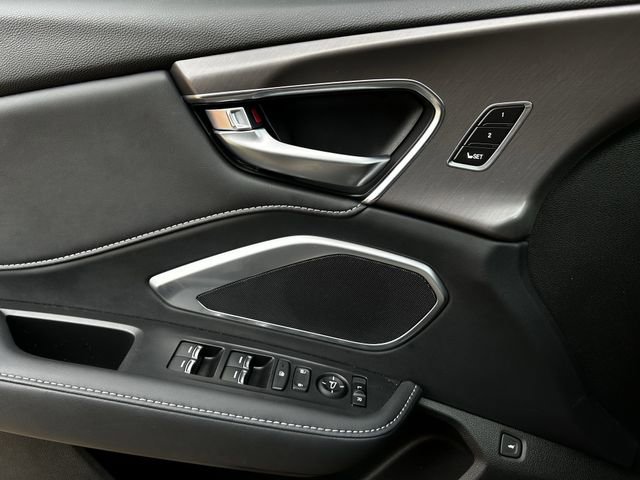 Certified 2025 Acura RDX SH-AWD image 25