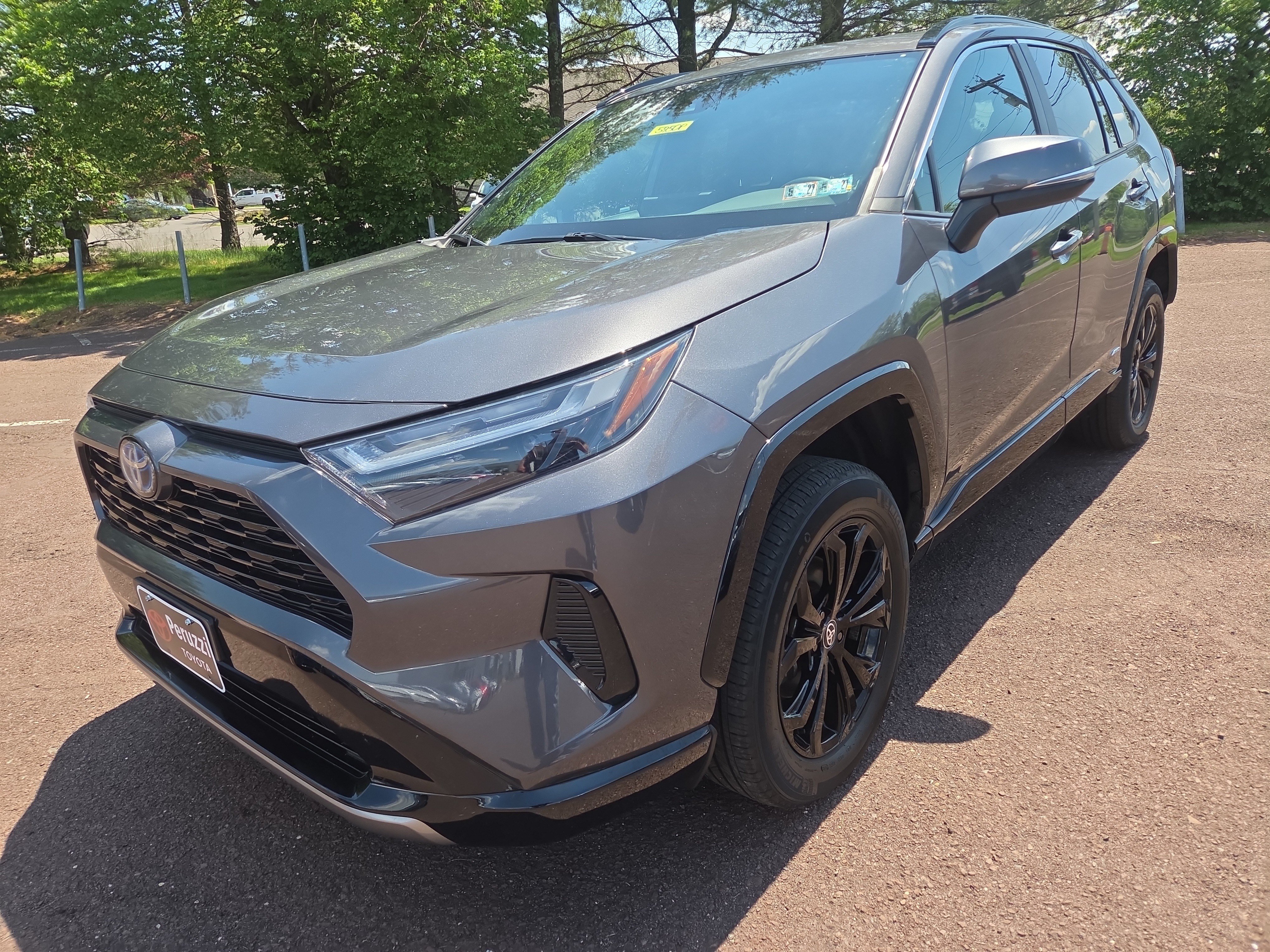 Certified 2022 Toyota RAV4 SE w/ Convenience Package AWD/4WD image 7