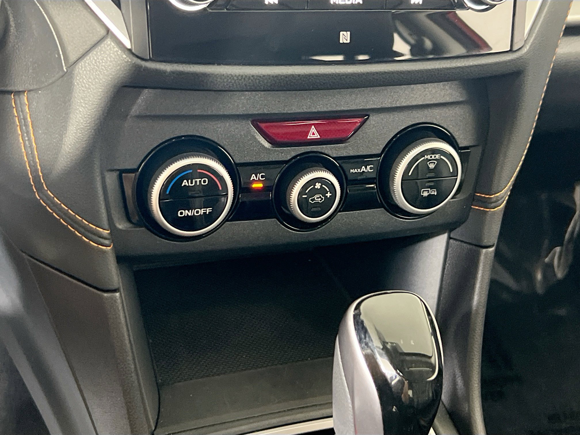 Used 2022 Subaru Crosstrek 2.5i Limited w/ Moonroof Package 2 image 16