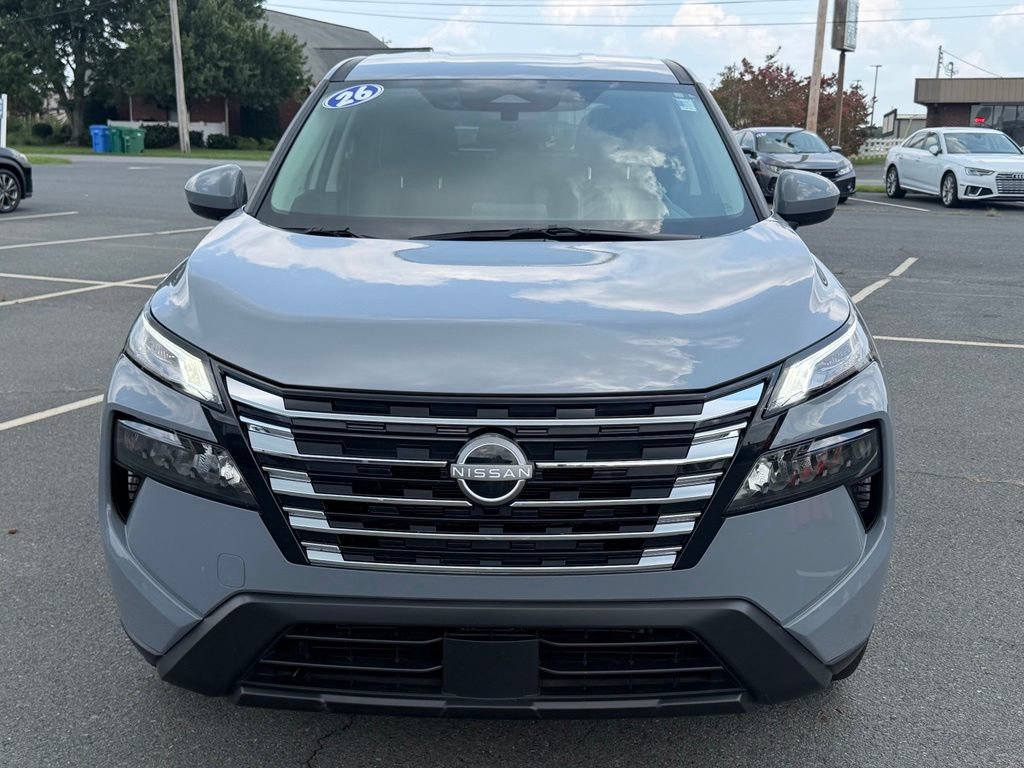 Used 2026 Nissan Rogue SV FWD image 10