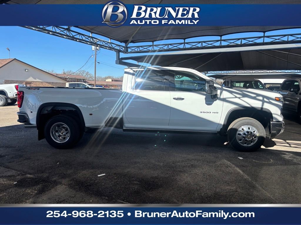 New 2026 Chevrolet Silverado 3500 LTZ w/ LTZ Convenience Package image 4