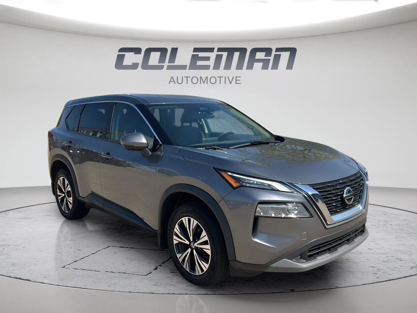Used 2021 Nissan Rogue SV AWD/4WD image 2