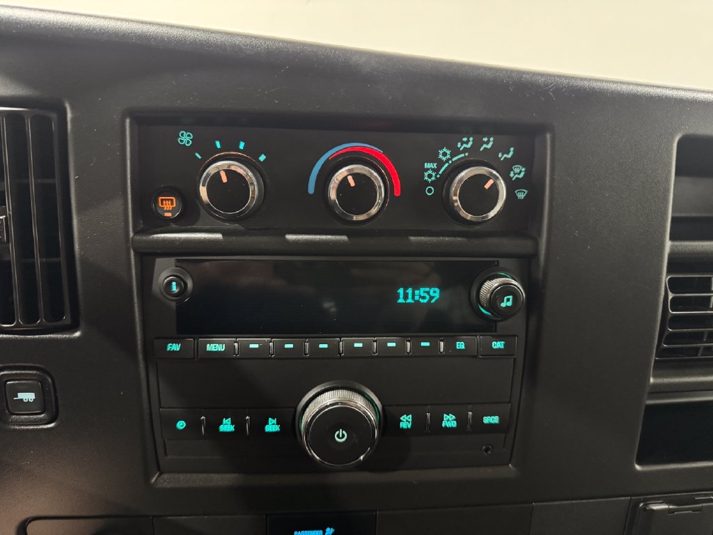 Used 2023 Chevrolet Express 3500 LS RWD image 28