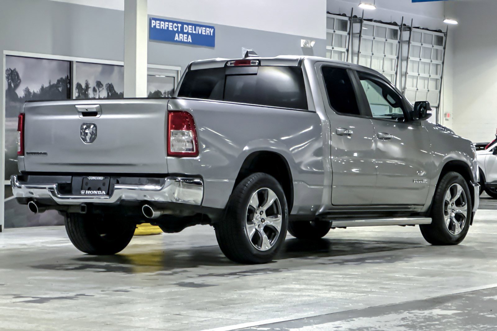 Used 2019 RAM 1500 Big Horn RWD image 8