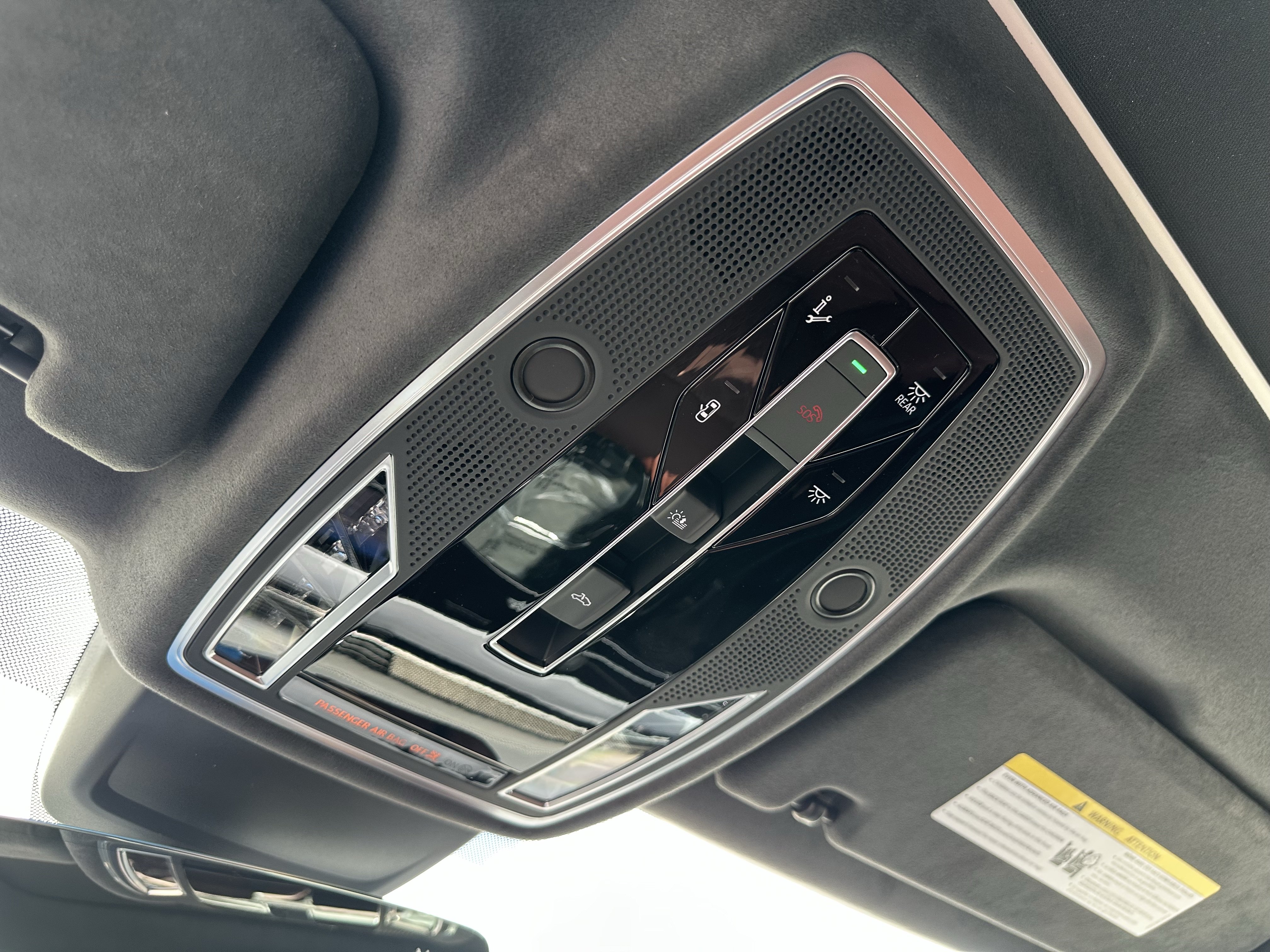 New 2027 Audi S8 AWD/4WD image 38
