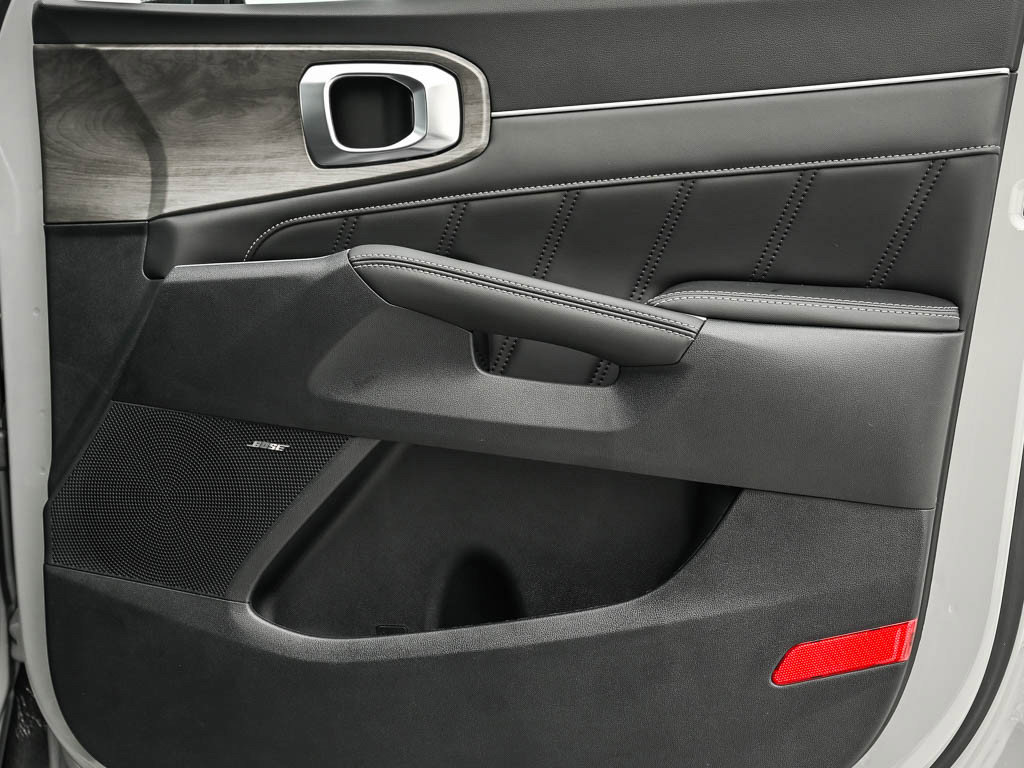 New 2026 Kia Sorento SX Prestige image 10