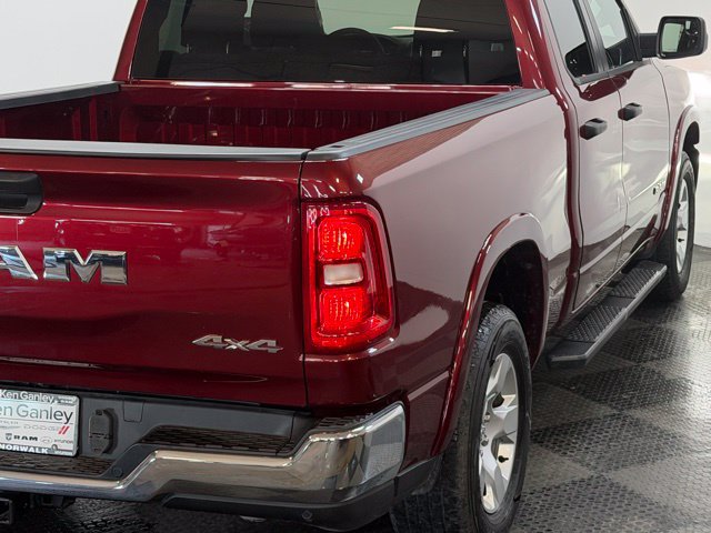 Used 2025 RAM 1500 Big Horn AWD/4WD image 12