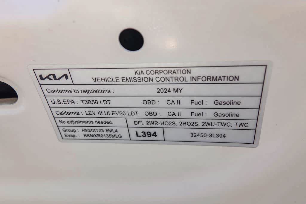 Certified 2024 Kia Telluride EX w/ EX Captain's Chair Package AWD/4WD image 27