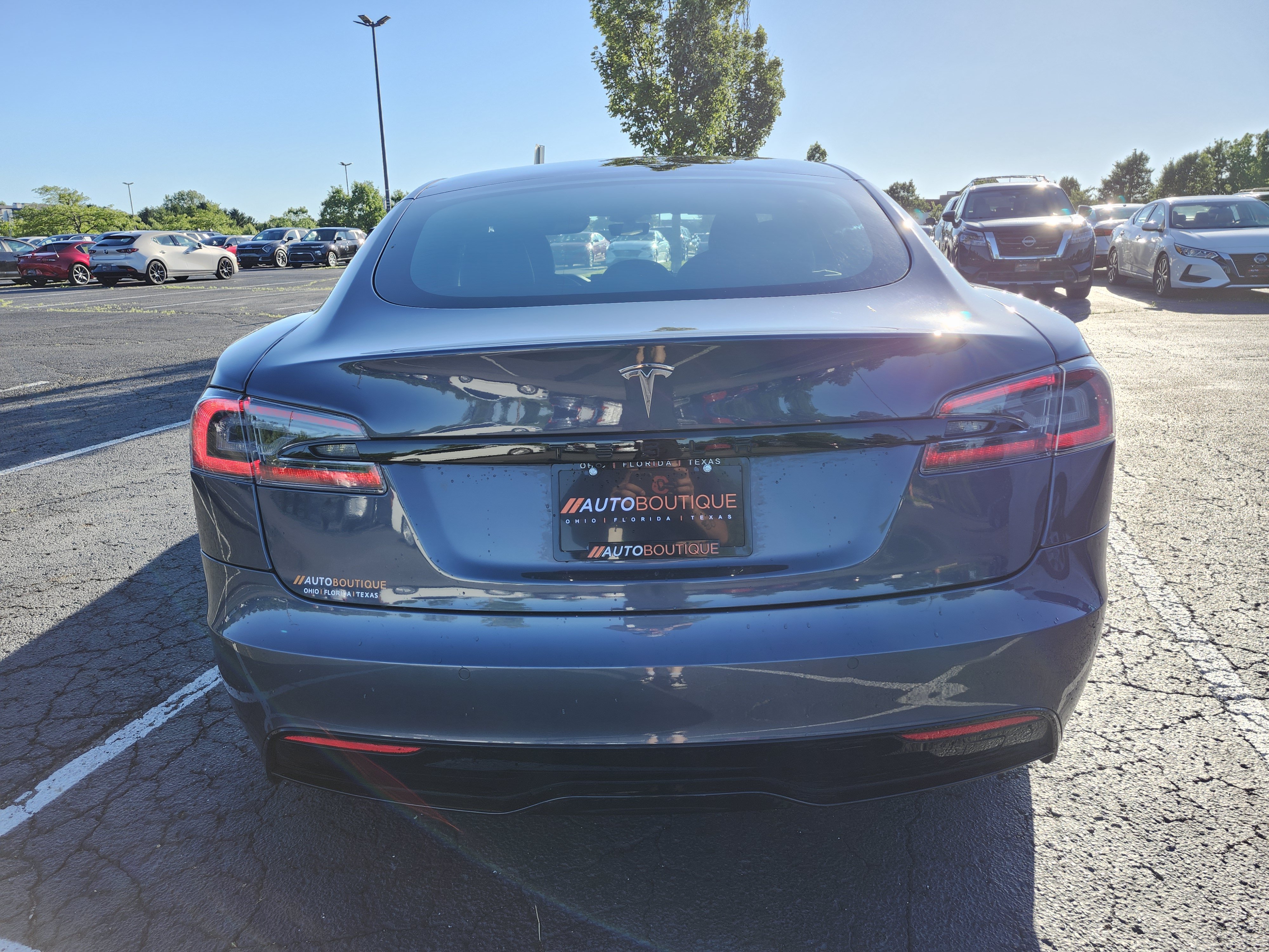 Used 2022 Tesla Model S AWD/4WD image 17