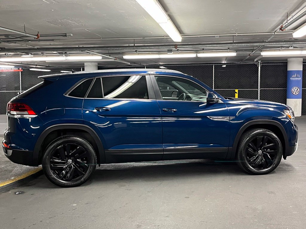 Used 2022 Volkswagen Atlas Cross Sport SE AWD/4WD image 41