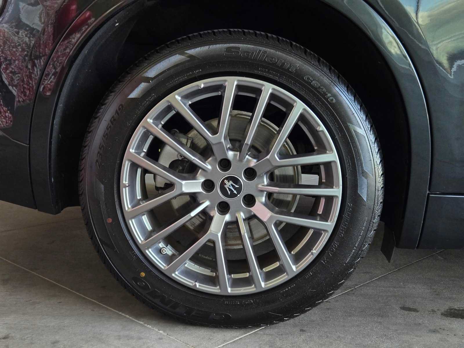 Used 2023 Maserati Grecale GT AWD/4WD image 5