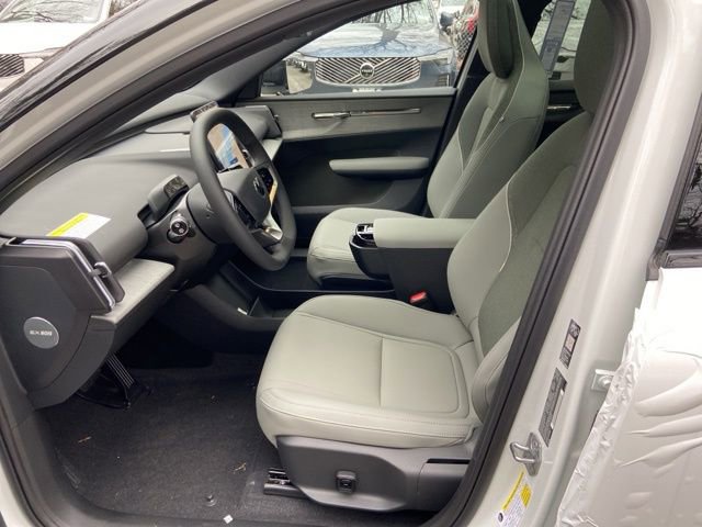 New 2026 Volvo EX30 Cross Country Ultra image 11