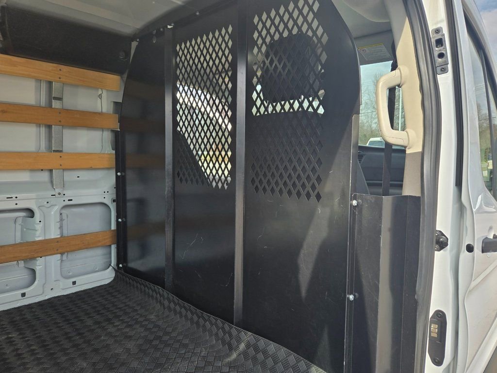 Used 2024 Ford Transit 250 Low Roof w/ Exterior Upgrade Package RWD image 12