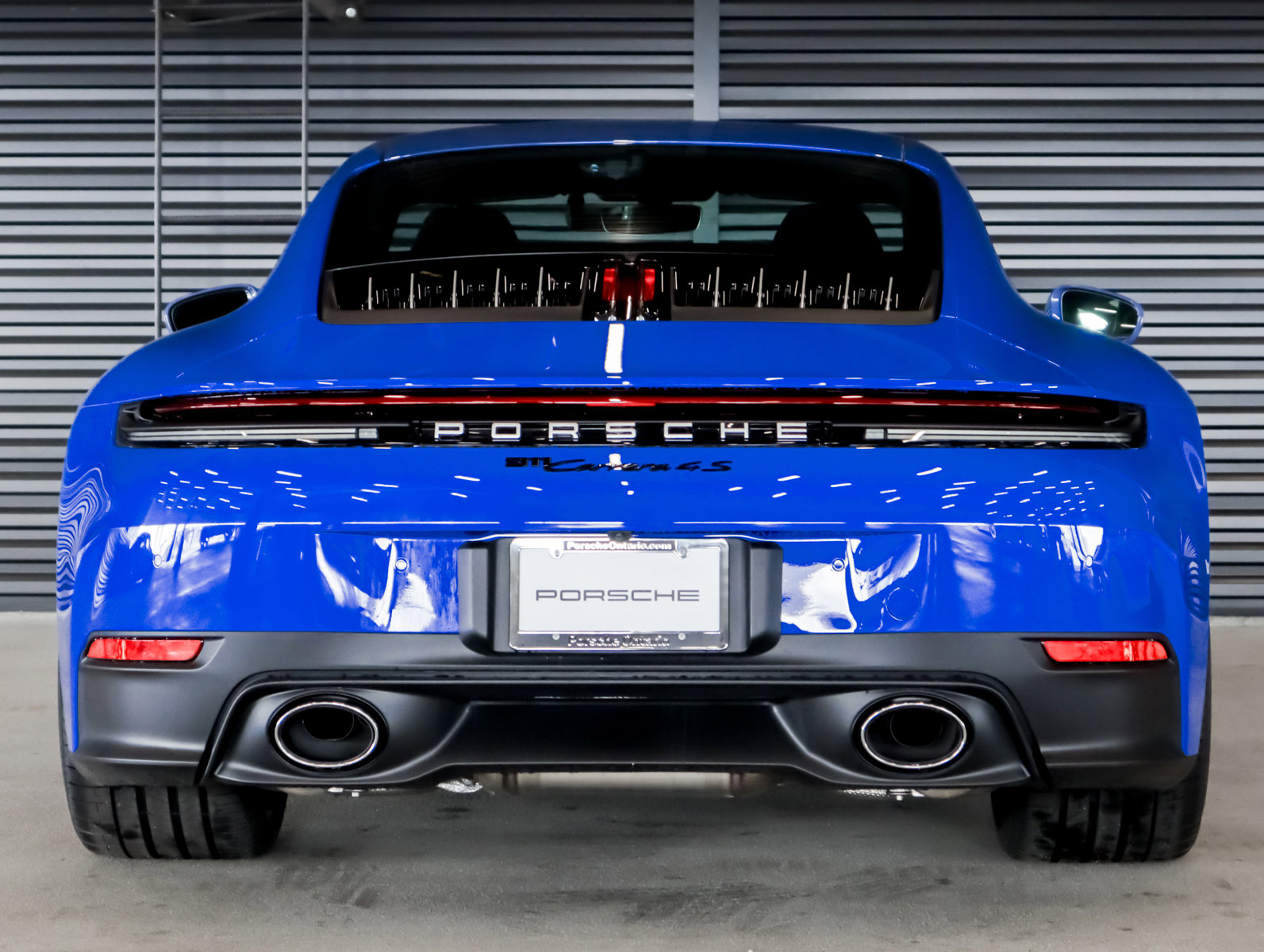 Used 2026 Porsche 911 Carrera 4S image 9