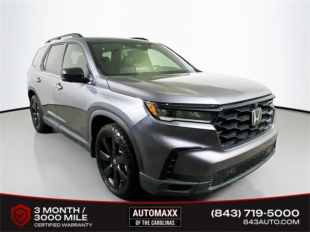 Used 2025 Honda Pilot Black Edition image 1