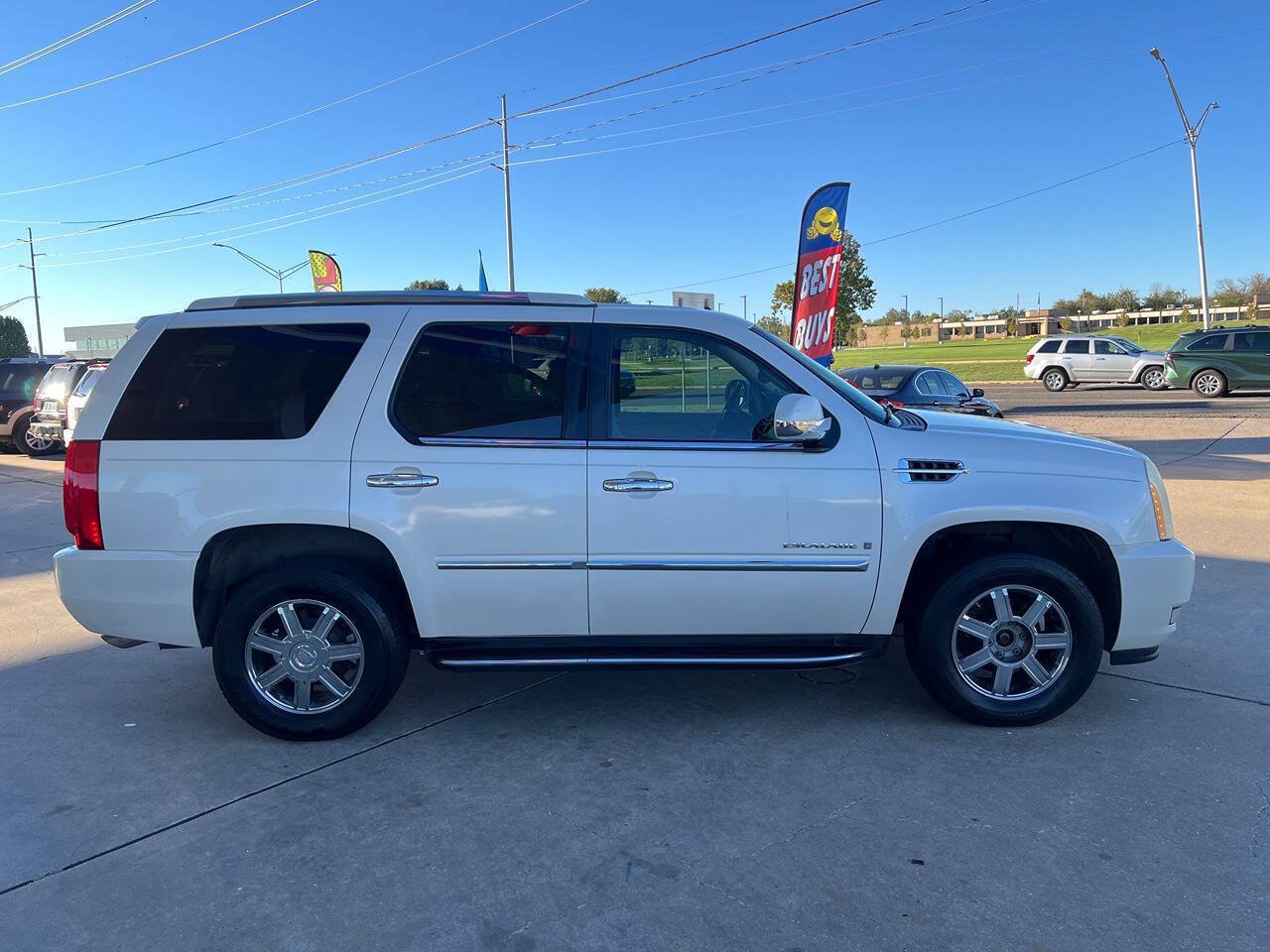 Used 2007 Cadillac Escalade AWD image 8