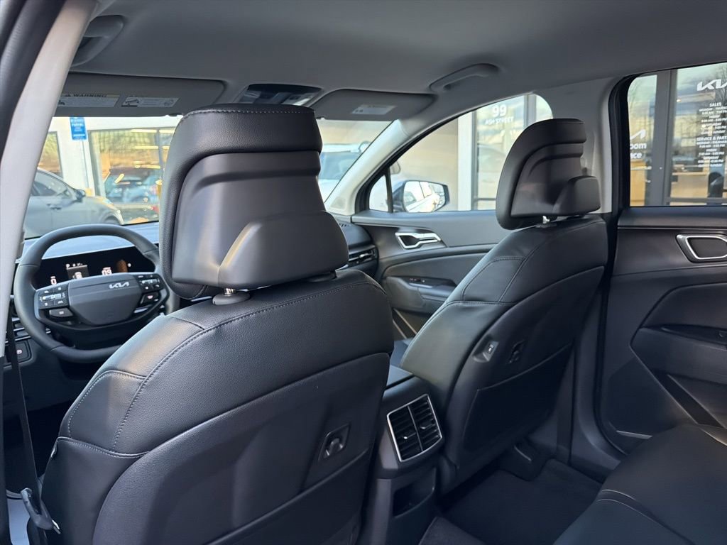New 2026 Kia Sportage EX image 23