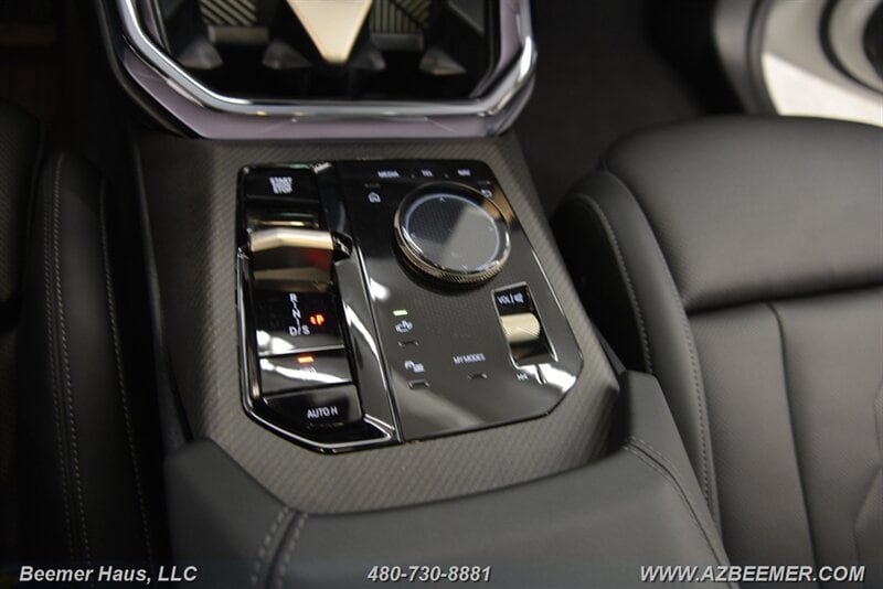 Used 2025 BMW X3 xDrive30i w/ Premium Package AWD/4WD image 38