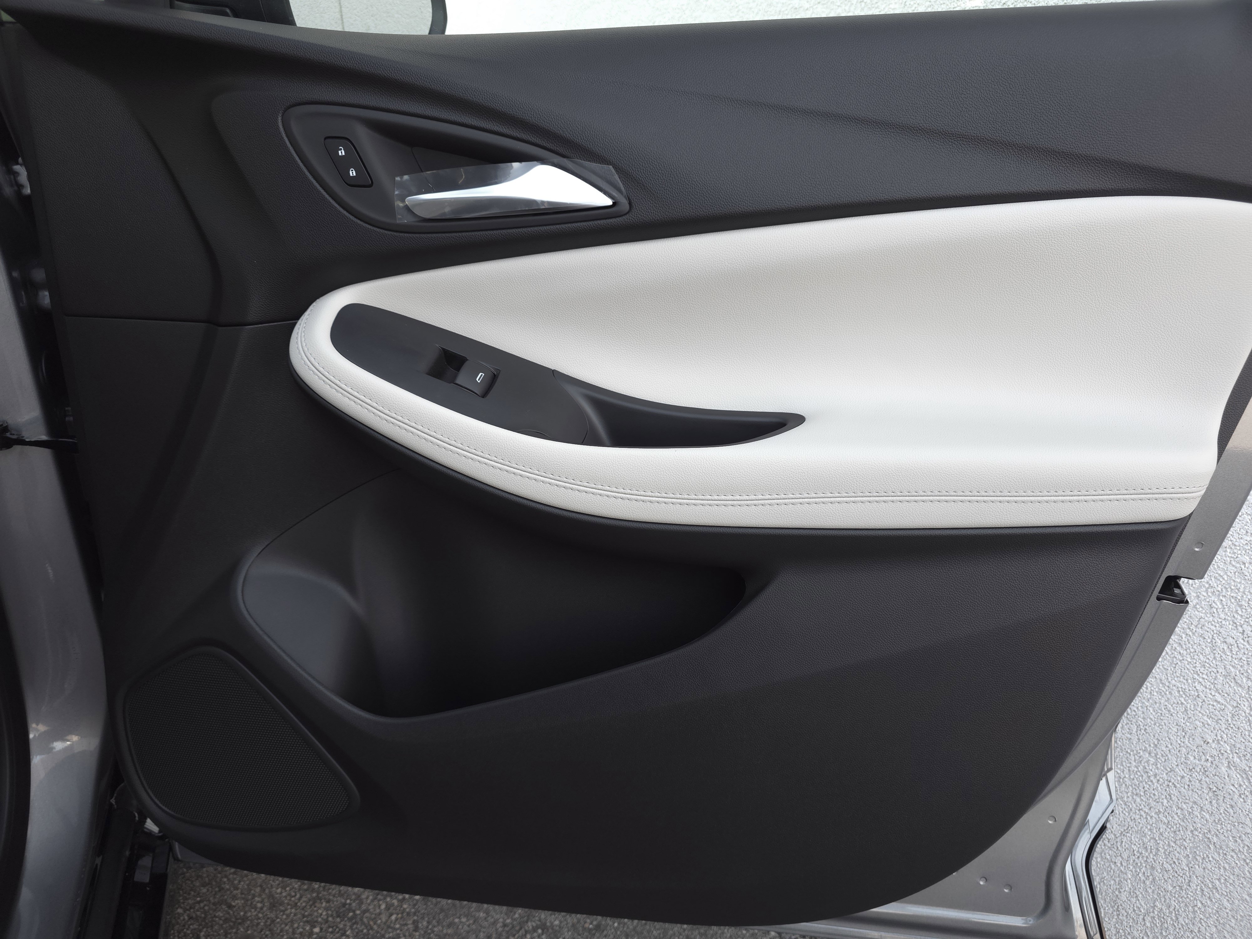 New 2026 Buick Encore GX Sport Touring w/ Comfort Package image 38