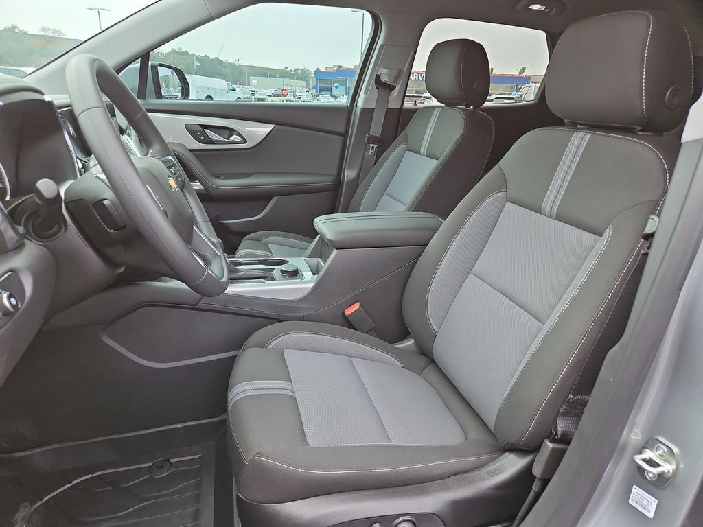 New 2026 Chevrolet Blazer LT w/ Convenience Package FWD image 11