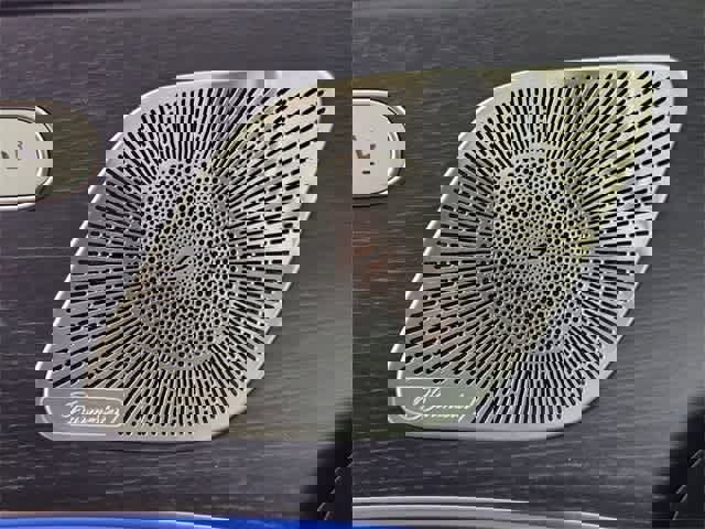 Certified 2025 Mercedes-Benz GLS 450 4MATIC image 34