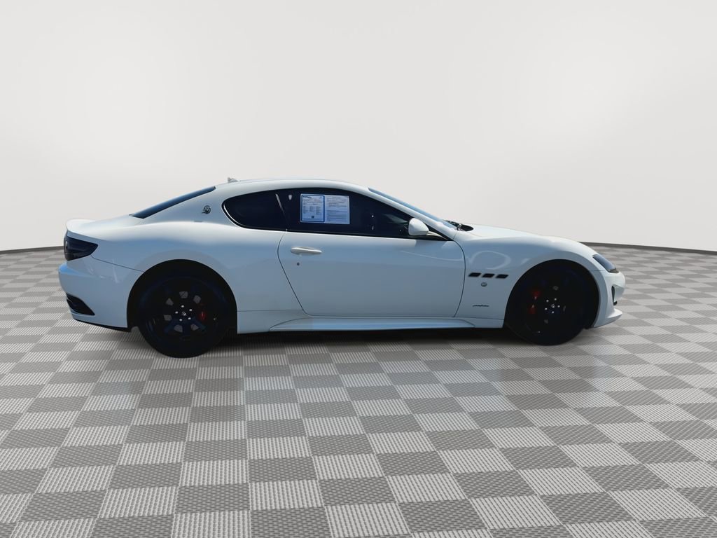 Used 2017 Maserati GranTurismo Sport image 9