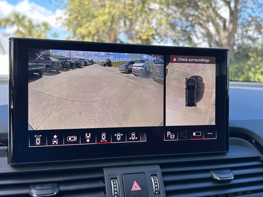Used 2024 Audi SQ5 Prestige w/ Prestige Package AWD/4WD image 33