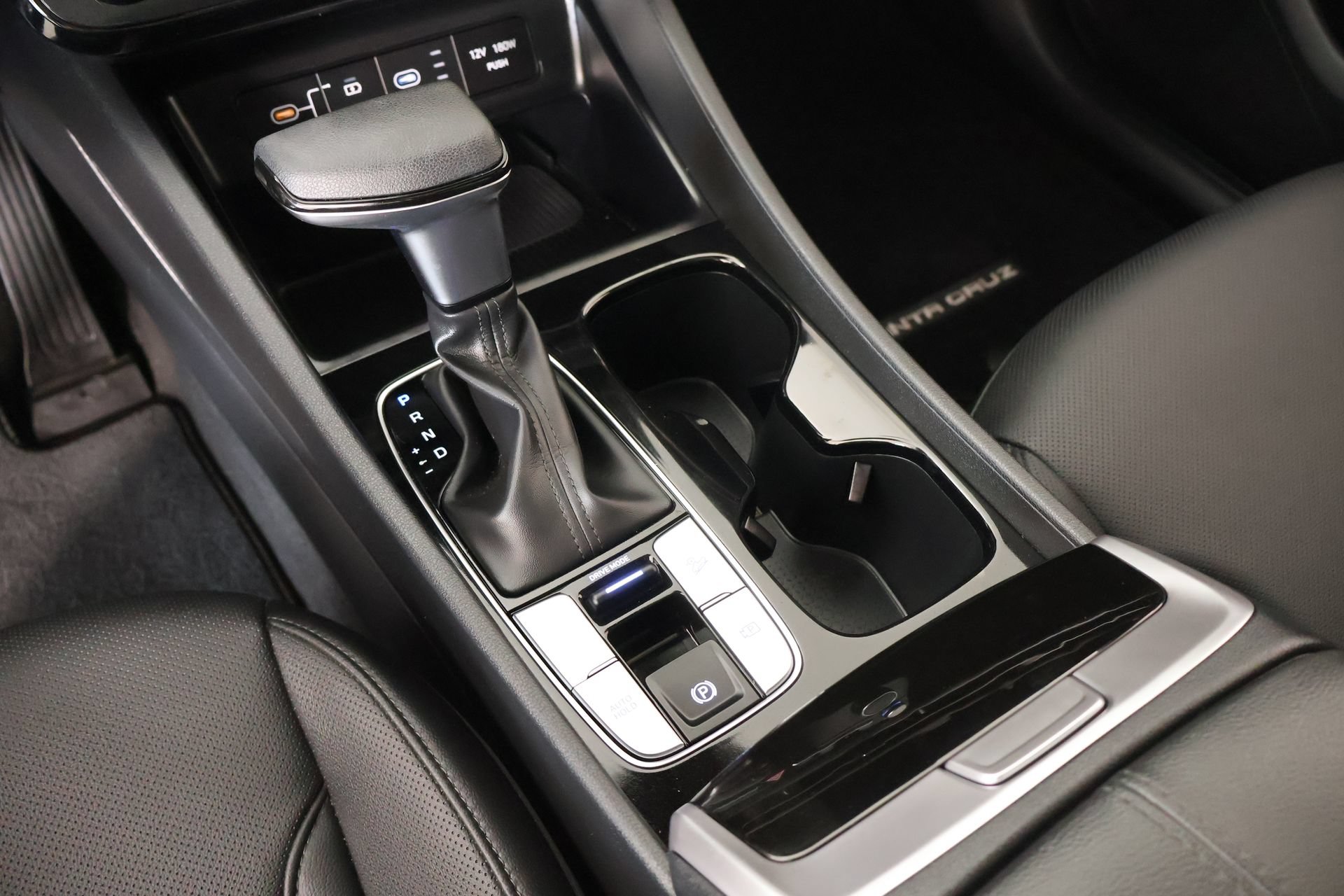 Certified 2026 Hyundai Santa Cruz SEL FWD image 8
