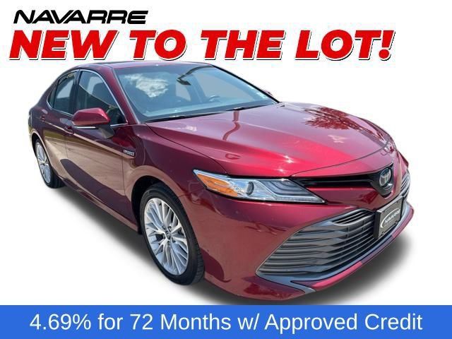 Used 2020 Toyota Camry XLE