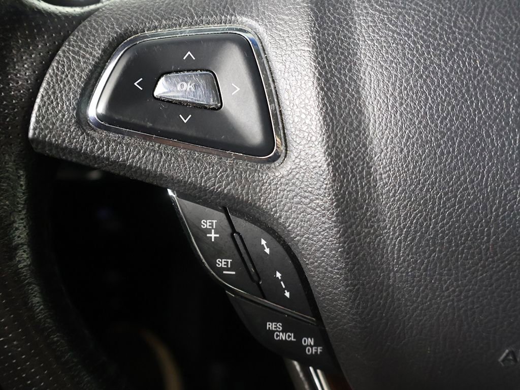 Used 2014 Lincoln MKZ image 38