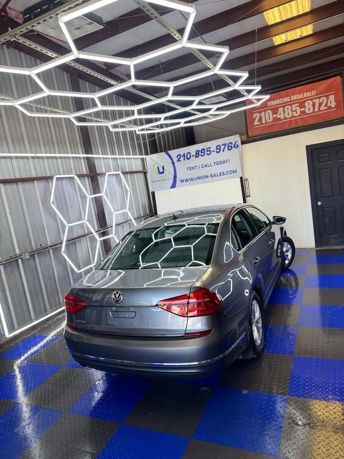 Used 2016 Volkswagen Passat 1.8T S image 18