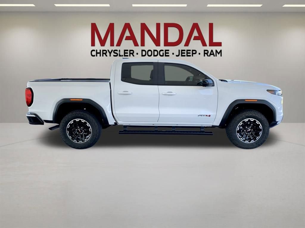 Used 2026 GMC Canyon AT4 w/ Technology Plus Package AWD/4WD image 5