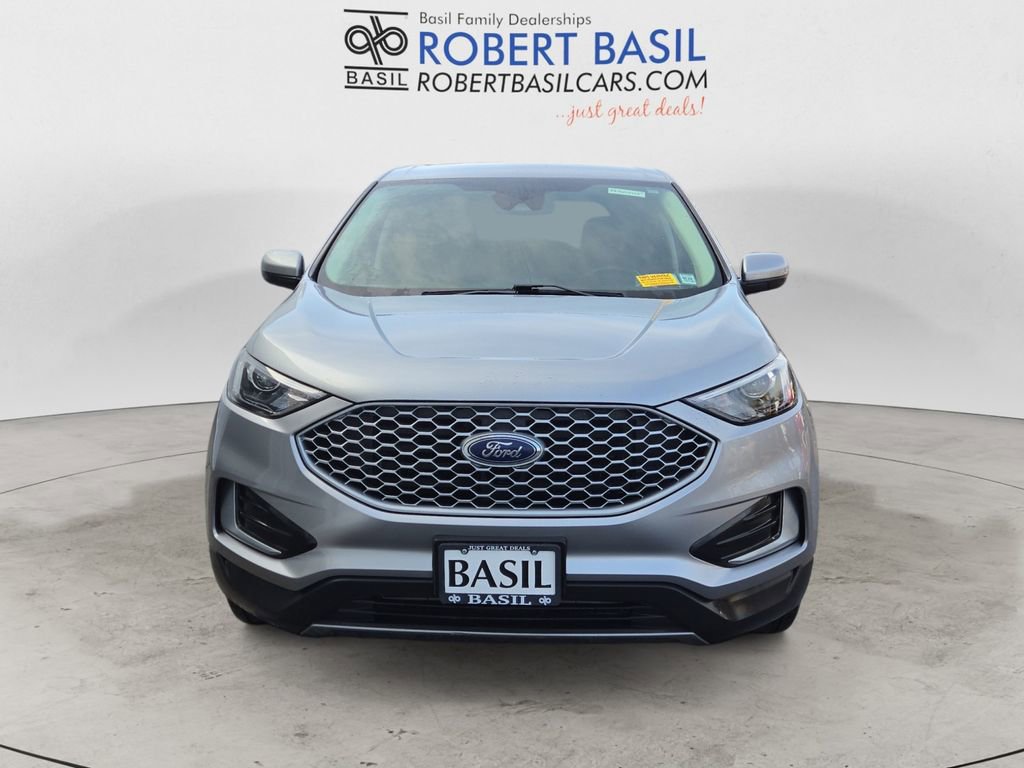 Used 2023 Ford Edge SEL image 8