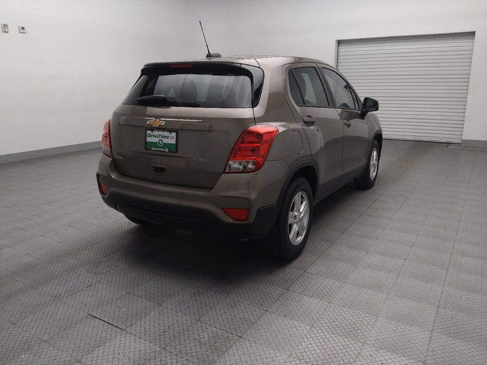 Used 2020 Chevrolet Trax LS image 9