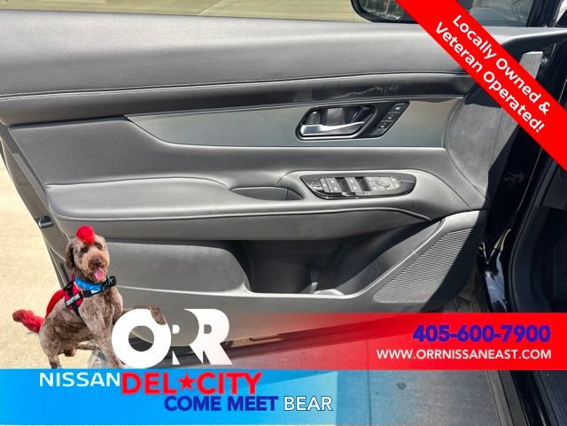 New 2025 Nissan Murano SL AWD/4WD image 14