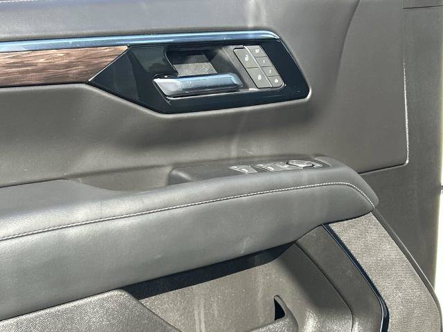 Used 2025 Chevrolet Tahoe LT RWD image 18