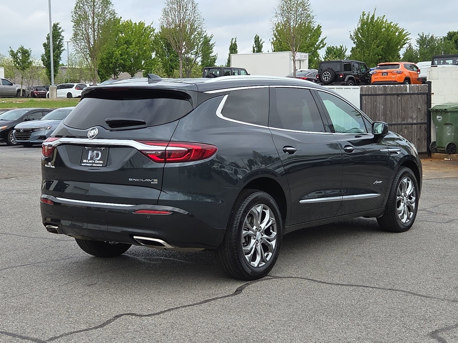 Used 2019 Buick Enclave Avenir w/ Avenir Technology Package image 5