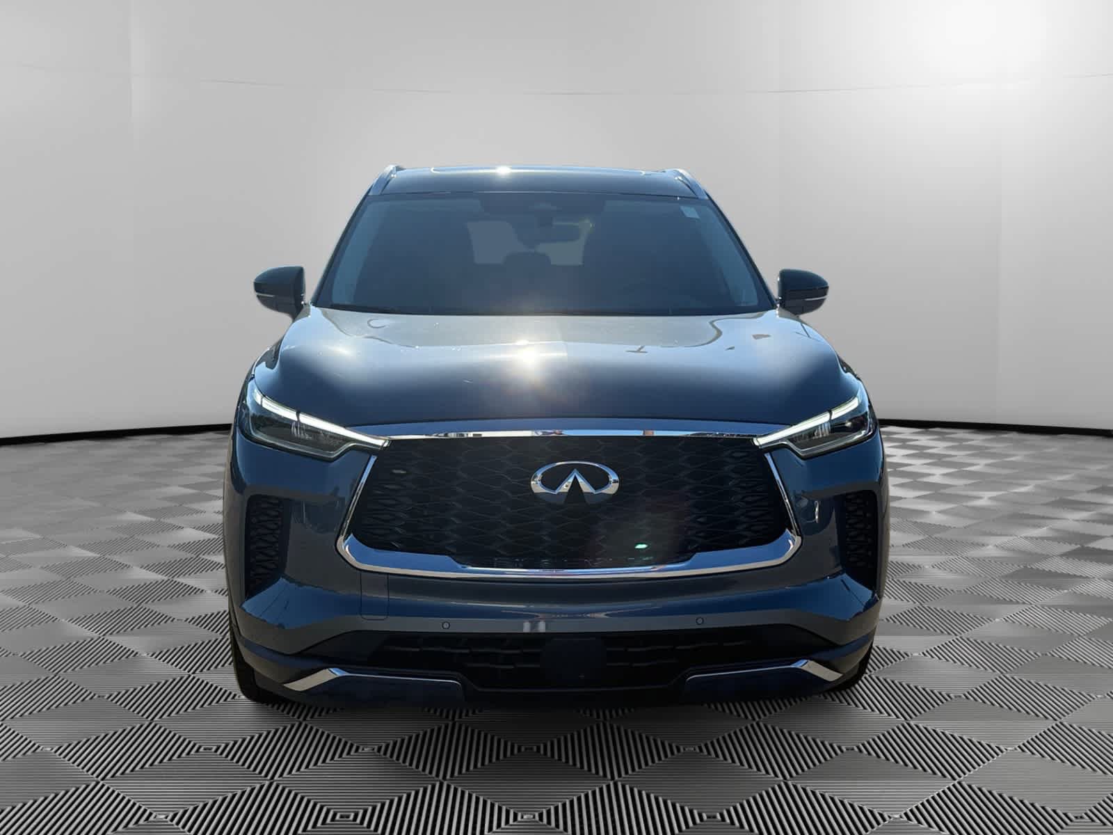 Used 2022 INFINITI QX60 Sensory w/ Vision Package AWD/4WD image 8