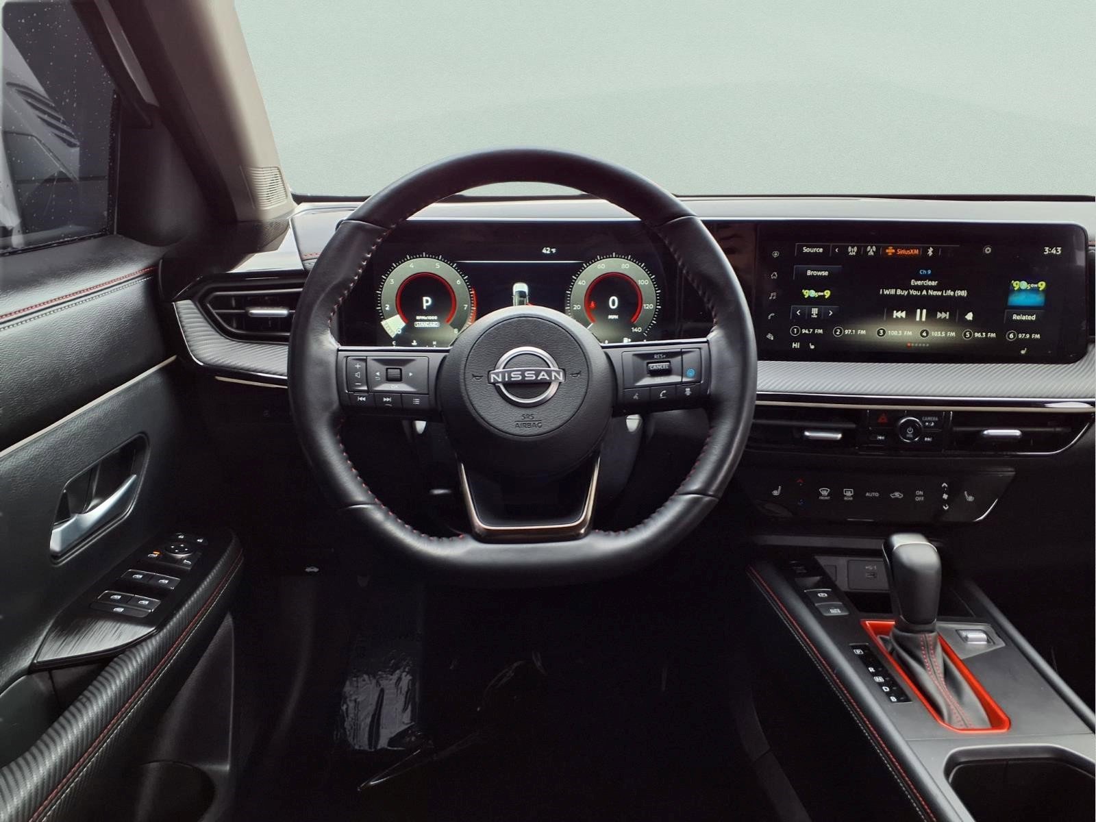 Certified 2025 Nissan Kicks SR w/ SR Premium Package image 16