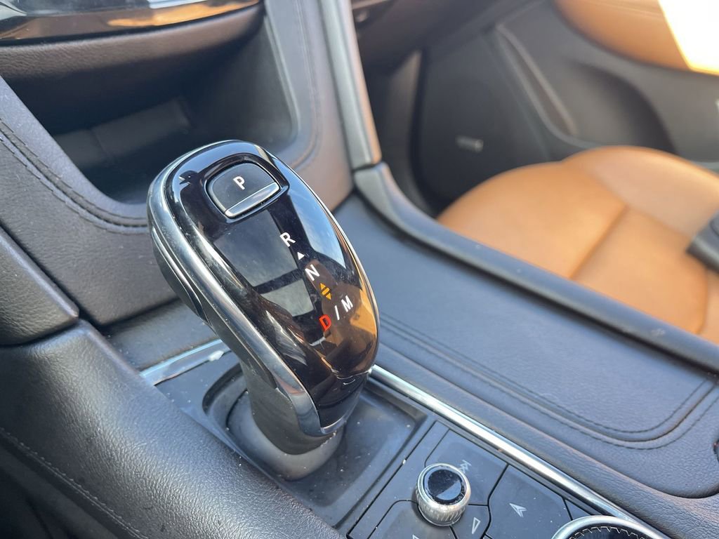 Certified 2023 Cadillac XT5 Premium Luxury w/ LPO, Floor Liner Package image 25