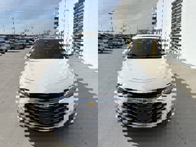 Used 2021 Chevrolet Malibu LT image 8