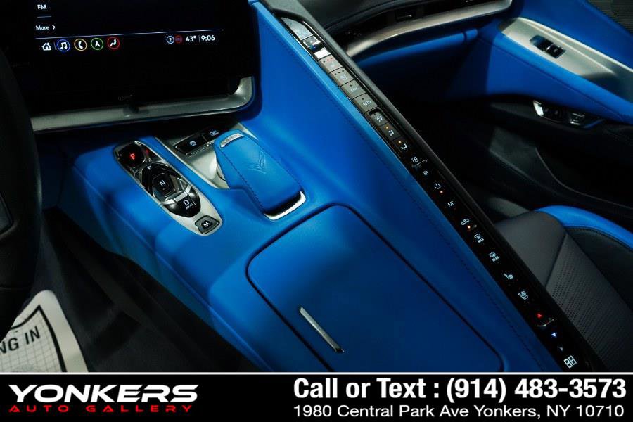 Used 2023 Chevrolet Corvette Stingray Premium Cpe w/ 3LT image 27