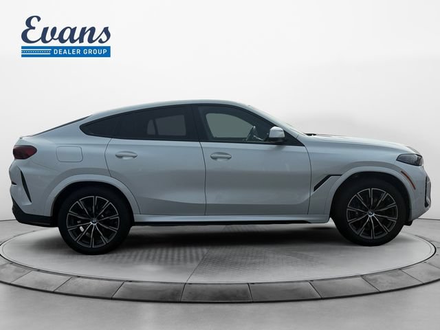 Certified 2026 BMW X6 xDrive40i AWD/4WD image 8