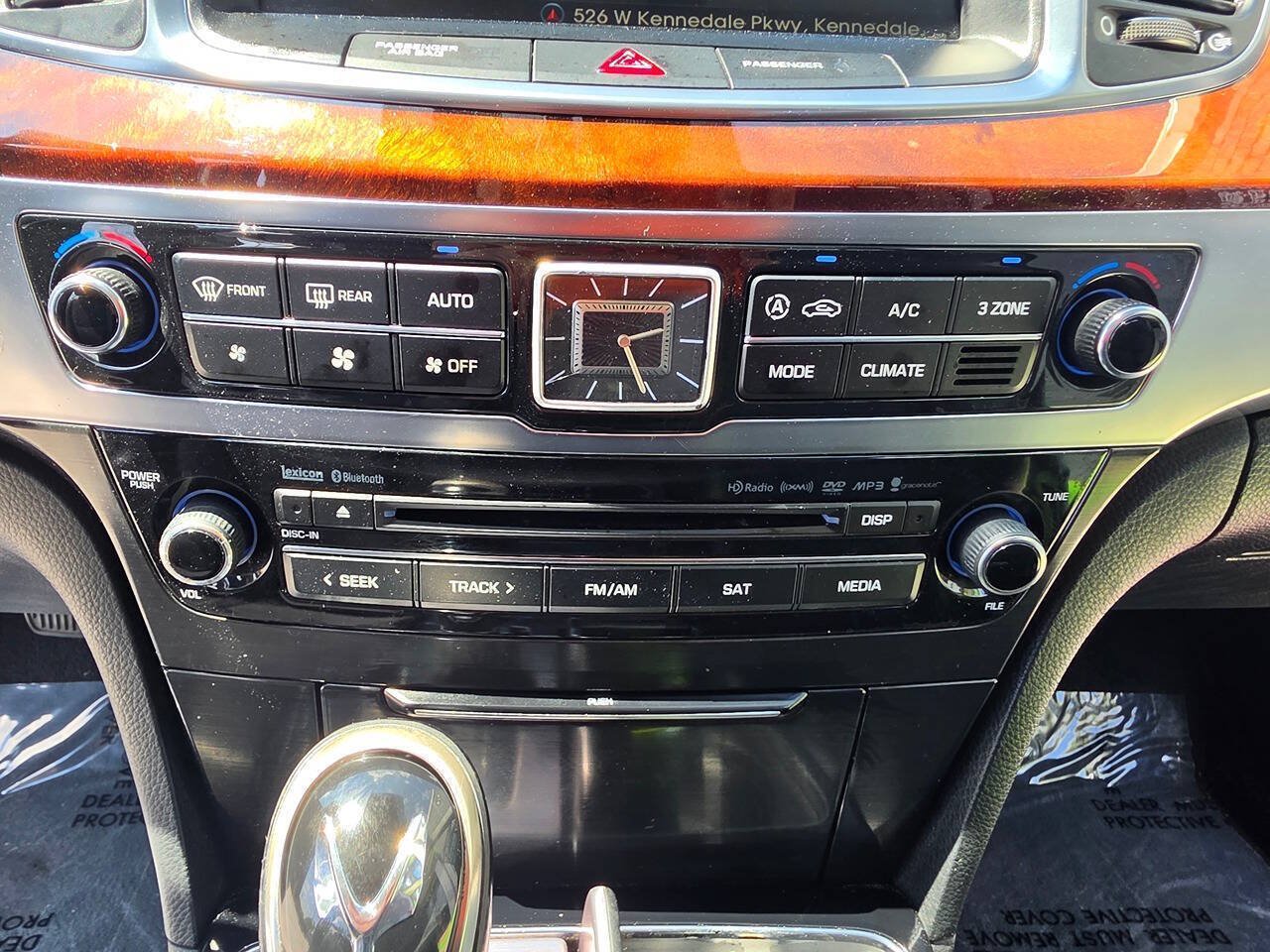 Used 2016 Hyundai Equus Signature RWD image 37