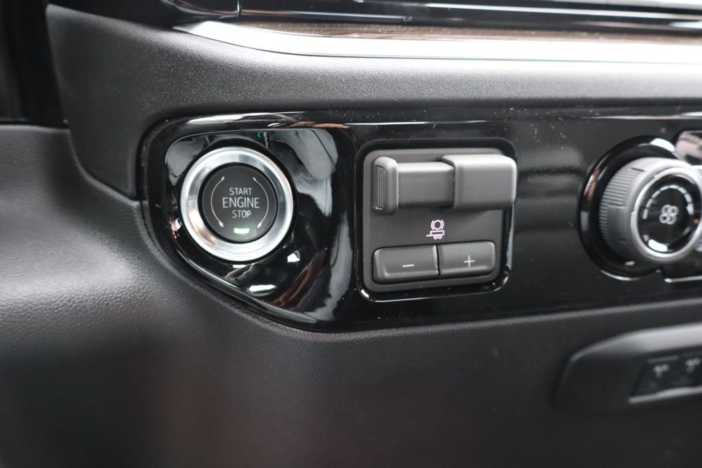 New 2026 Chevrolet Silverado 3500 LT image 11