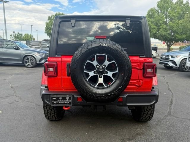 Used 2022 Jeep Wrangler Unlimited Rubicon w/ LED Lighting Group AWD/4WD image 6