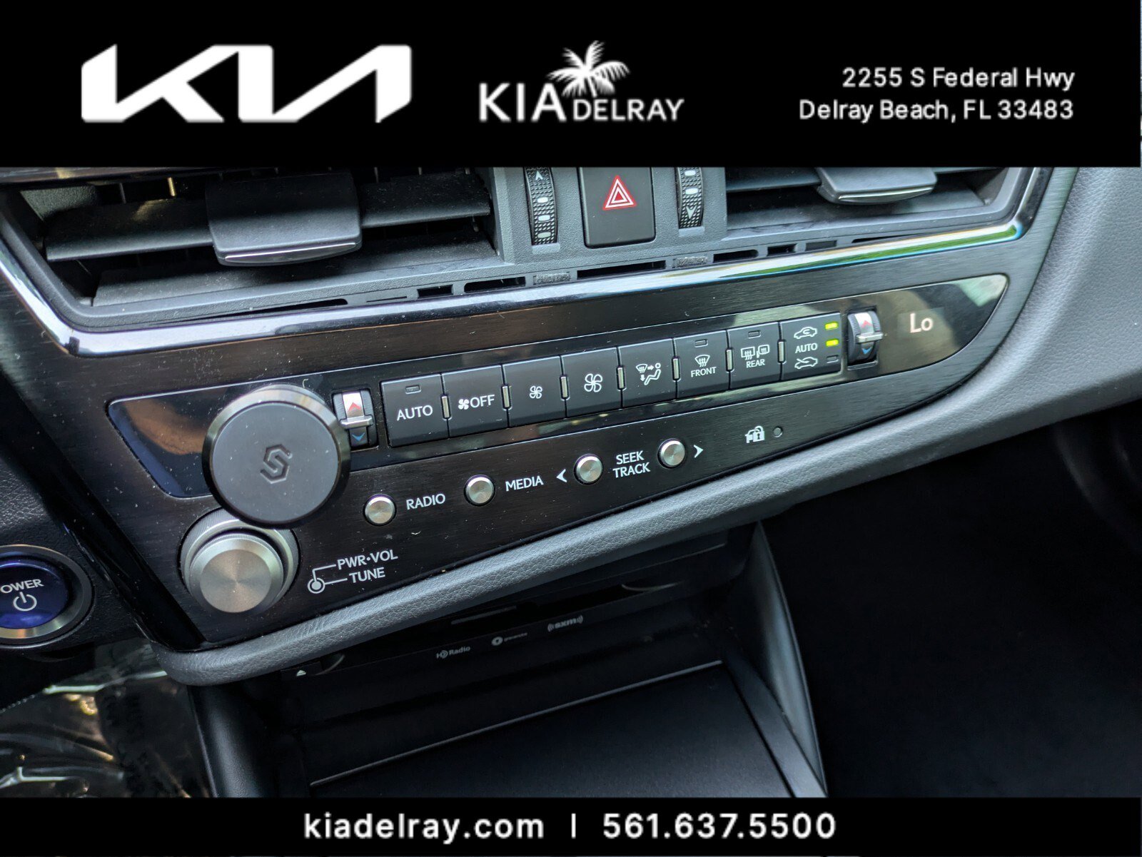 Used 2022 Lexus ES 300h image 25