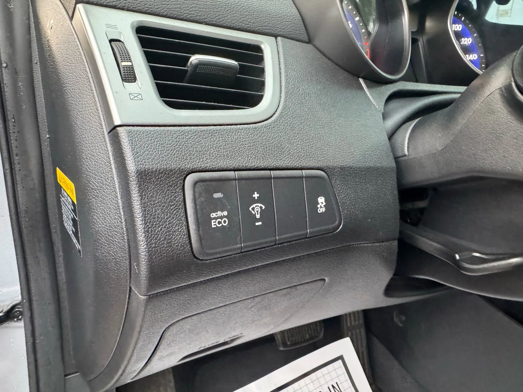 Used 2015 Hyundai Elantra SE w/ Option Group 03 image 15