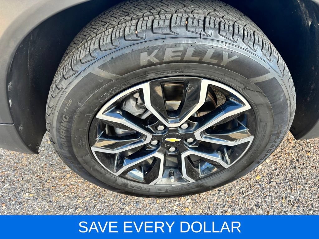 Used 2022 Chevrolet TrailBlazer ACTIV w/ Technology Package AWD/4WD image 8